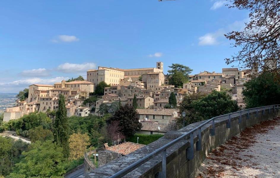 Il Rifugio Dell' Artista Apartman Todi Kültér fotó